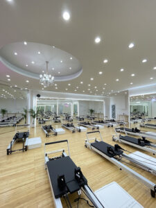 REFORMER PILATES Ladies Fitness